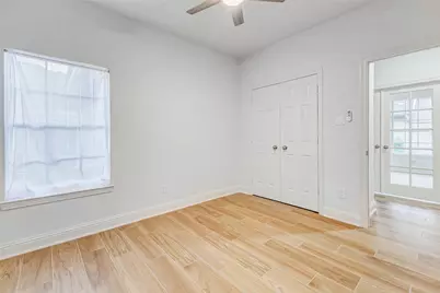 1918 Supplejack Court, Sugar Land, TX 77479 - Photo 16