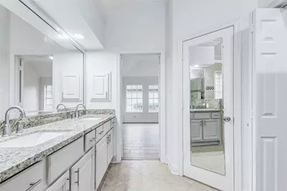 1918 Supplejack Court, Sugar Land, TX 77479 - Photo 22