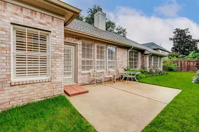 1918 Supplejack Court, Sugar Land, TX 77479 - Photo 24