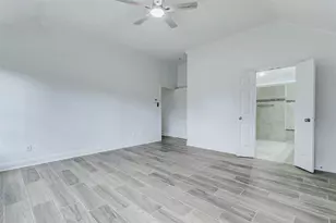 1918 Supplejack Ct, Sugar Land, TX 77479 - Photo 20