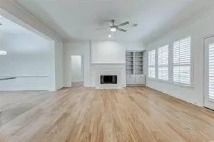 1918 Supplejack Ct, Sugar Land, TX 77479 - Photo 6