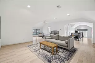 207 Briar Oaks Cove, Houston, TX 77056 - Photo 38