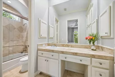 207 Briar Oaks Cove, Houston, TX 77056 - Photo 36