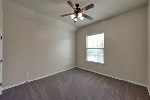 2033 Brodie Ln, Conroe, TX 77301 - Photo 30