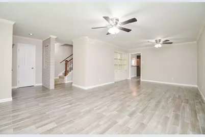 13074 Trail Hollow Drive #3074, Houston, TX 77079 - Photo 6