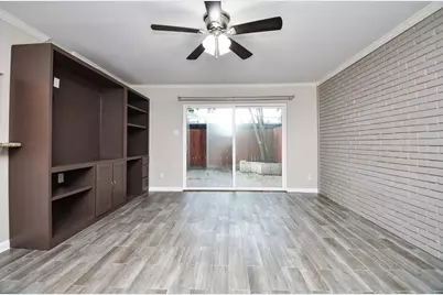 13074 Trail Hollow Drive #3074, Houston, TX 77079 - Photo 12