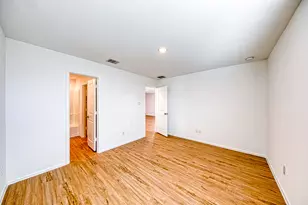 14418 Woodcott Warren Wy, Fresno, TX 77583 - Photo 16