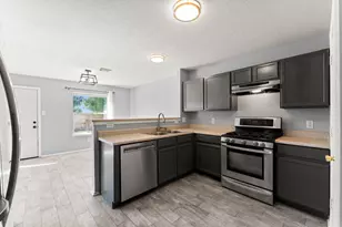 1010 Willow W Dr, Houston, TX 77073 - Photo 14