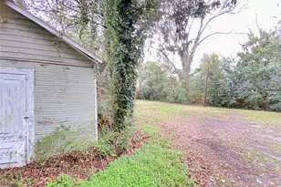 223 E Robert Toombs Ave, Washington, GA 30673 - Photo 44