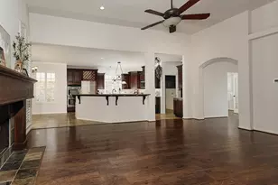 67 N Old Cedar Cir, The Woodlands, TX 77382 - Photo 8