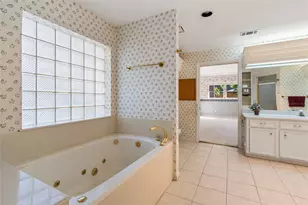 5307 Westminister Ct, Houston, TX 77069 - Photo 26