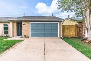 318 Willoughby Dr, Richmond, TX 77469 - Photo 2