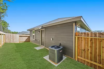 12319 McCrorey Trails Court, Conroe, TX 77303 - Photo 16