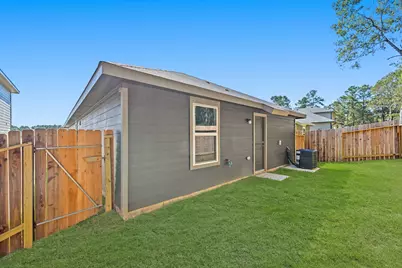 12319 McCrorey Trails Court, Conroe, TX 77303 - Photo 18