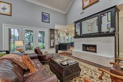 609 Edgewood Drive, Montgomery, TX 77356 - Photo 12