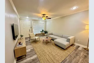 7303 Gulf Freeway #903, Houston, TX 77017 - Photo 4
