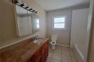 5011 Ave N 1/2, Galveston, TX 77551 - Photo 14
