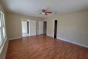 5011 Ave N 1/2, Galveston, TX 77551 - Photo 10
