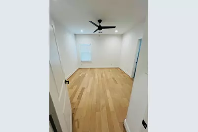 1103 W 15th 1/2 Street #A, Houston, TX 77008 - Photo 32