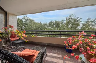 101 Westcott St, Houston, TX 77007 - Photo 1