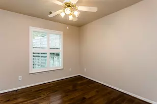 11 Fair Light, The Woodlands, TX 77382 - Photo 26
