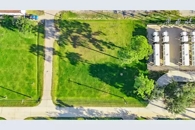 2401 Termini Street, Dickinson, TX 77539 - Photo 6