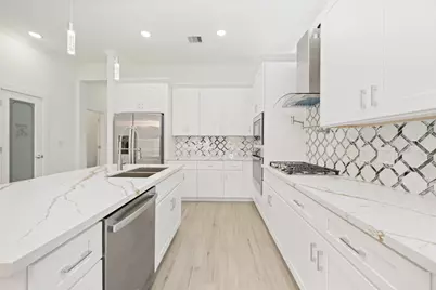 3022 Retta Street, Houston, TX 77026 - Photo 6