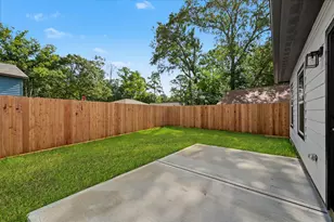 117 Sun City Ln, Conroe, TX 77304 - Photo 34