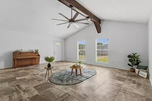 305 Circle Dr, Bridge City, TX 77611 - Photo 8