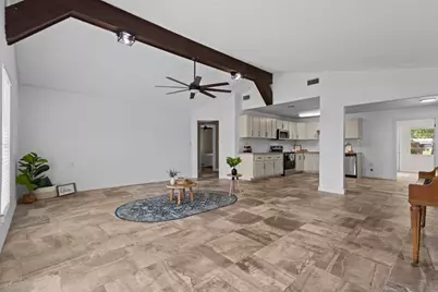 305 Circle Dr, Bridge City, TX 77611 - Photo 6