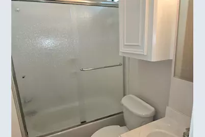 5118 Bayou Drive, Dickinson, TX 77539 - Photo 2