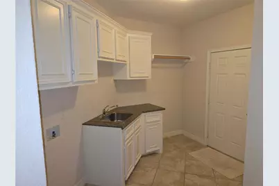 5118 Bayou Drive, Dickinson, TX 77539 - Photo 6