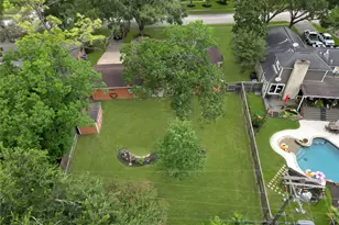 302 Bayou View Dr, Seabrook, TX 77586 - Photo 40