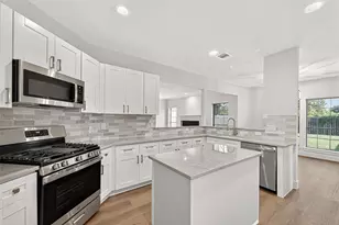 218 Magnolia Grove Ln, Houston, TX 77049 - Photo 22