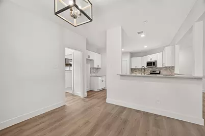 218 Magnolia Grove Lane, Houston, TX 77049 - Photo 18