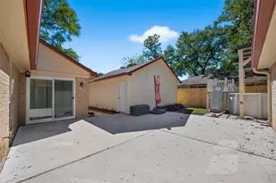 2627 Brown Hill Dr, Spring, TX 77373 - Photo 8