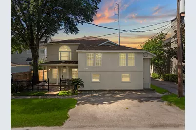 710 W 10th Street, Houston, TX 77008 - Photo 2