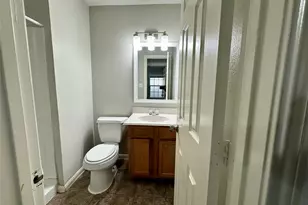 4934 S Cancun Dr, Houston, TX 77045 - Photo 22