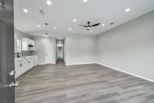 3007 Bringhurst St, Houston, TX 77026 - Photo 4