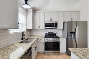 13935 Kenswick Key Ln, Houston, TX 77047 - Photo 4