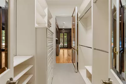 5 Long Timbers Trail, Houston, TX 77024 - Photo 18