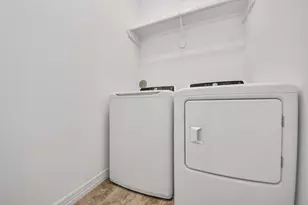 146 Carson Ct, Houston, TX 77004 - Photo 30