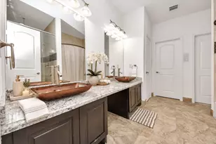 146 Carson Ct, Houston, TX 77004 - Photo 6