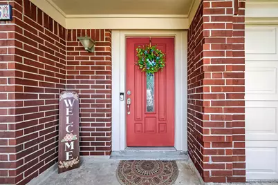 1563 Hillside Elm Street, Houston, TX 77062 - Photo 2