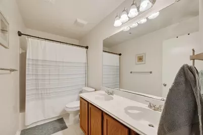 1563 Hillside Elm Street, Houston, TX 77062 - Photo 24