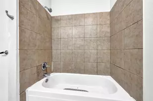 2743 Winter Park Ct, Houston, TX 77067 - Photo 18