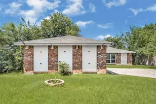 2743 Winter Park Ct, Houston, TX 77067 - Photo 2