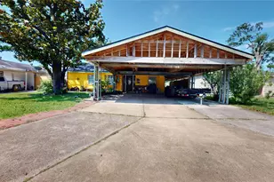 6737 Limestone St, Houston, TX 77092 - Photo 2