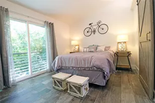 2310 McDuffie St, Houston, TX 77019 - Photo 12