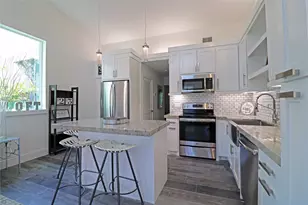 2310 McDuffie St, Houston, TX 77019 - Photo 22